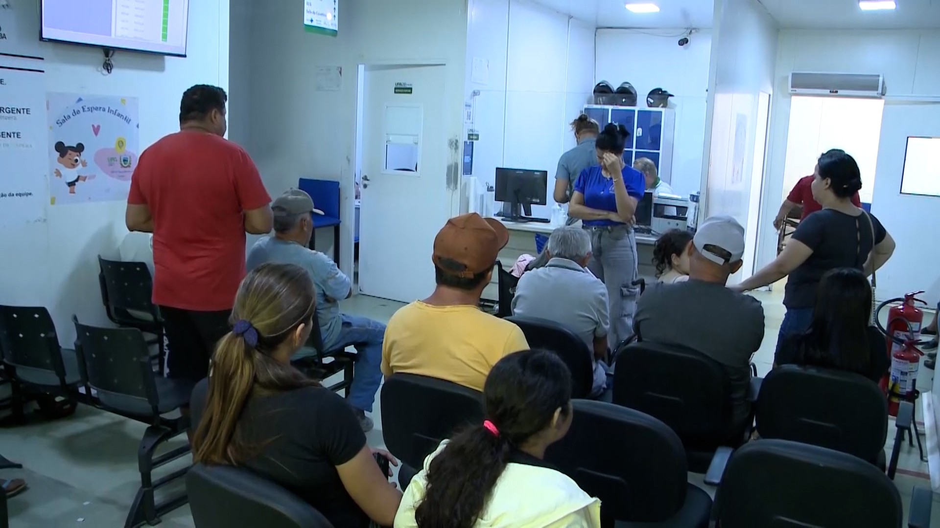 Pacientes reclamam de superlotação em UPA de Cajazeiras; direção aponta alta demanda regional
