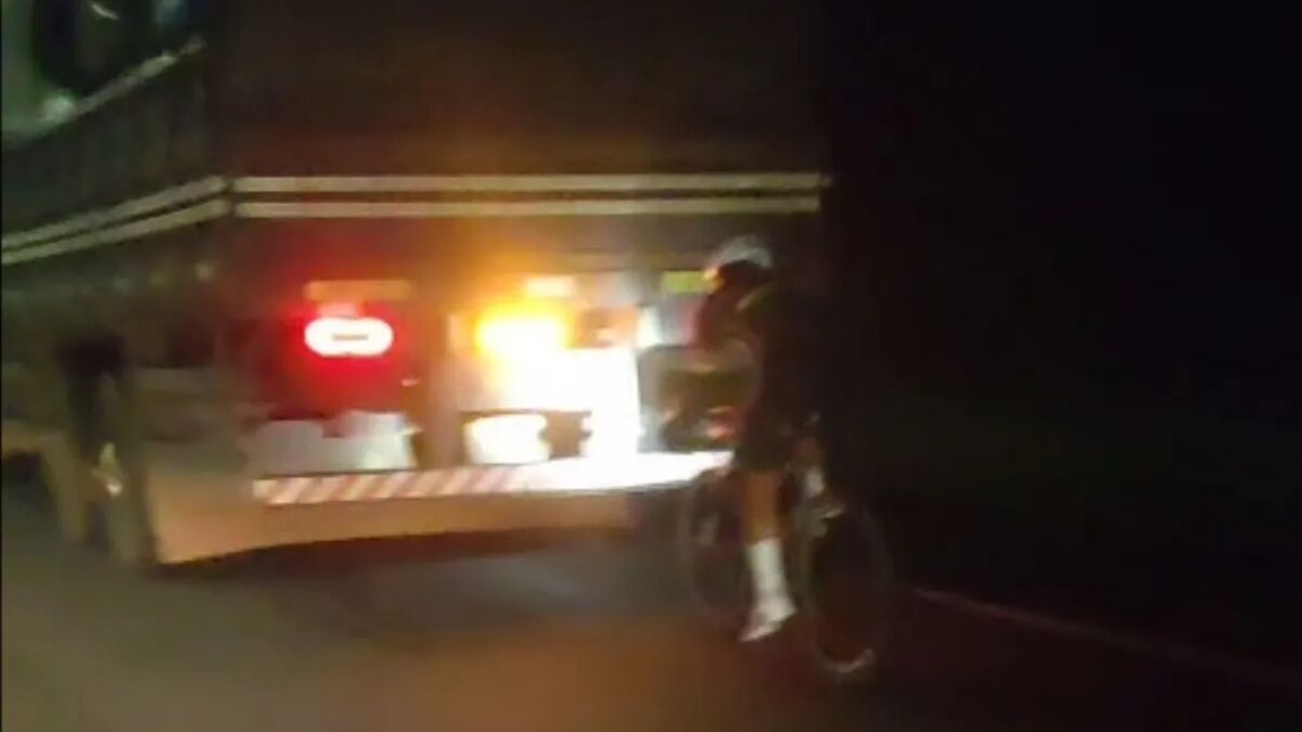 PRF reprova ciclista a mais de 100 km/h: "colocou própria vida em risco"