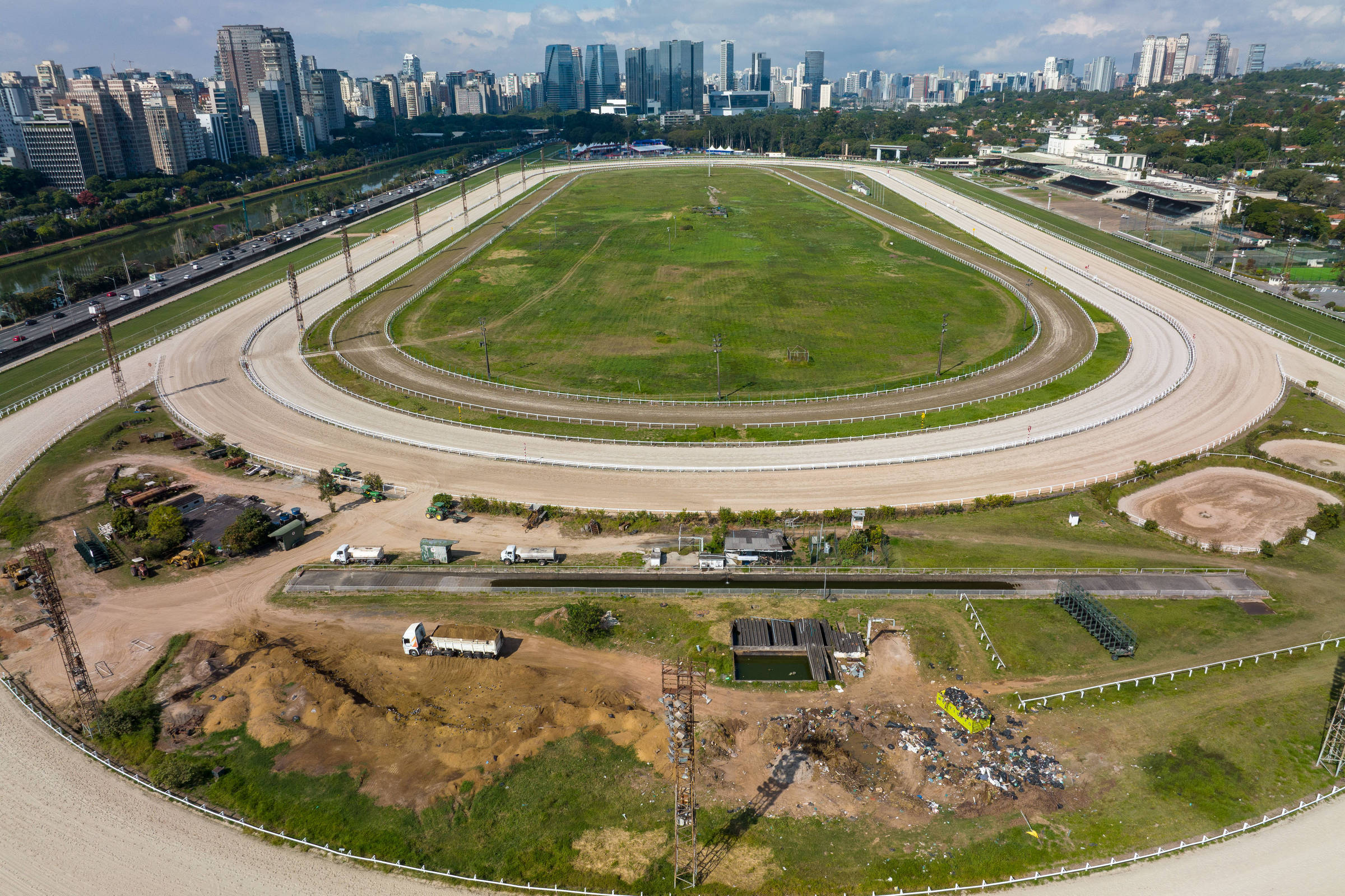 TJ declara inconstitucional lei que proibia corridas de cavalo em SP