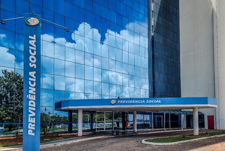 Mais de 1,3 milhão de beneficiários já solicitaram reembolso, diz INSS