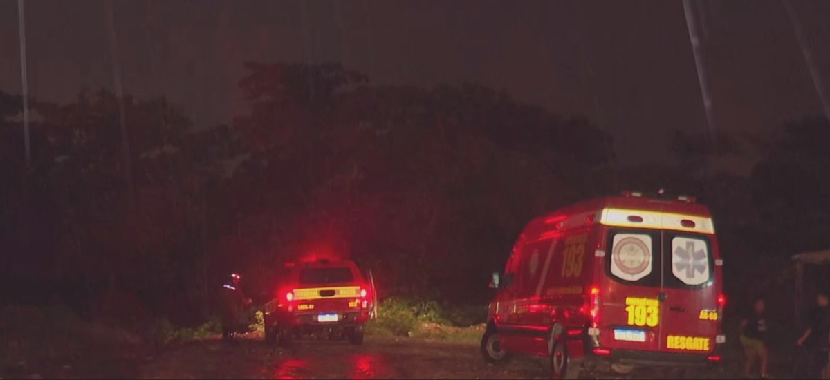 Homem cai e desaparece em galeria pluvial durante fortes chuvas em João Pessoa