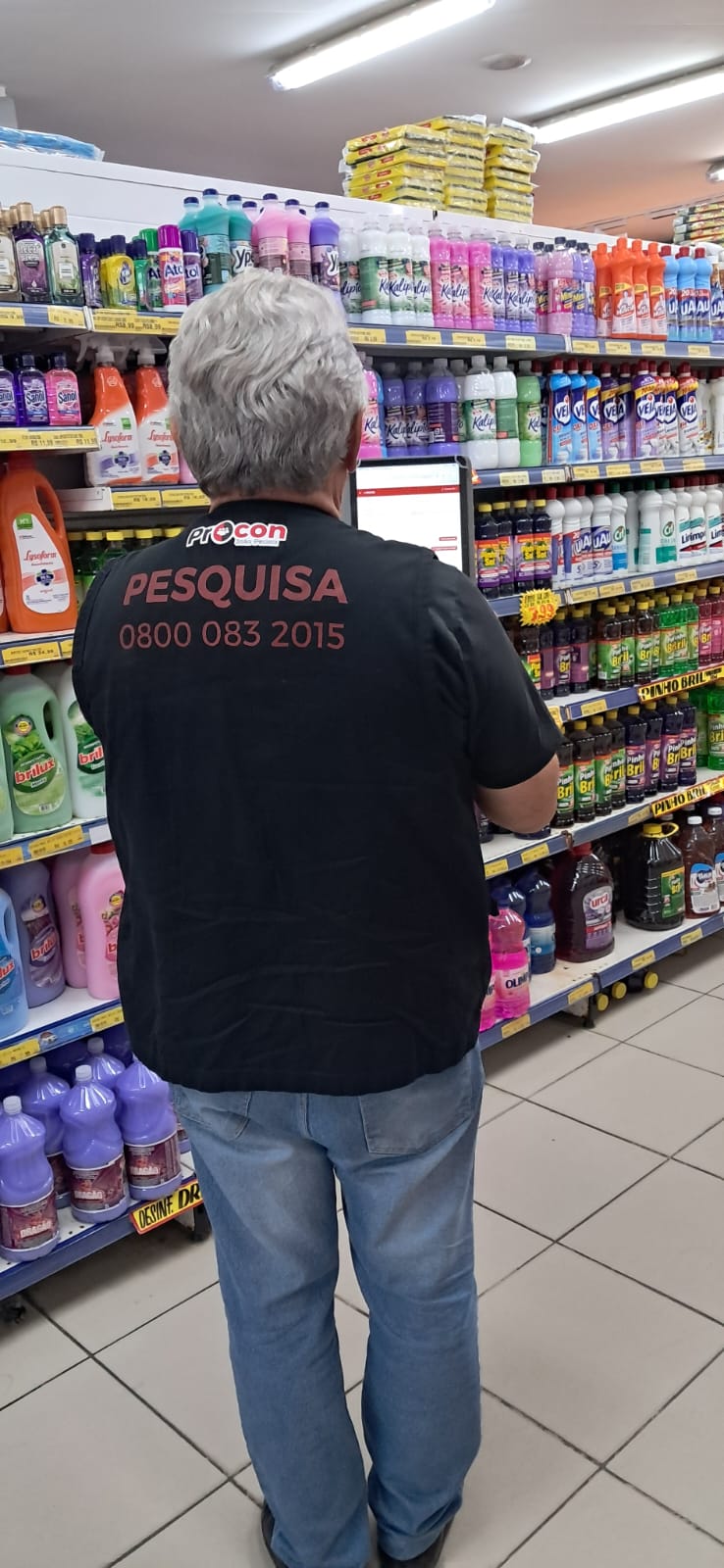 Sabão líquido tem diferença no preço de mais de R$ 17 em pesquisa para produtos de limpeza e de higiene