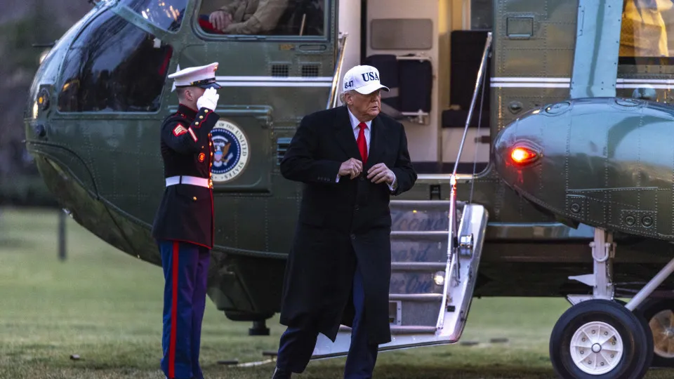 Trump diz que, sem os EUA, China ou Rússia vão tomar a Gronelândia